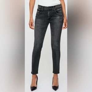 Moussy Vintage Distressed  Skinny in Black SZ 30